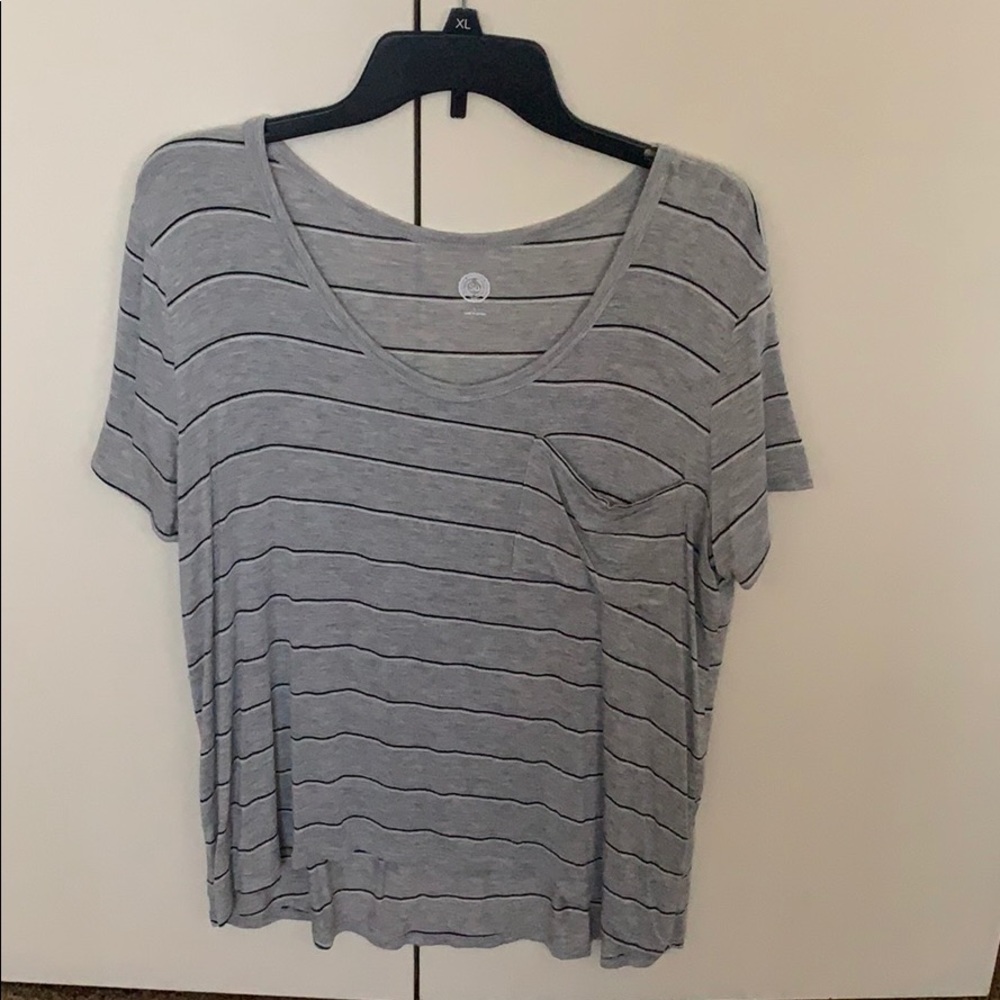 set of two stripped flowy shirts